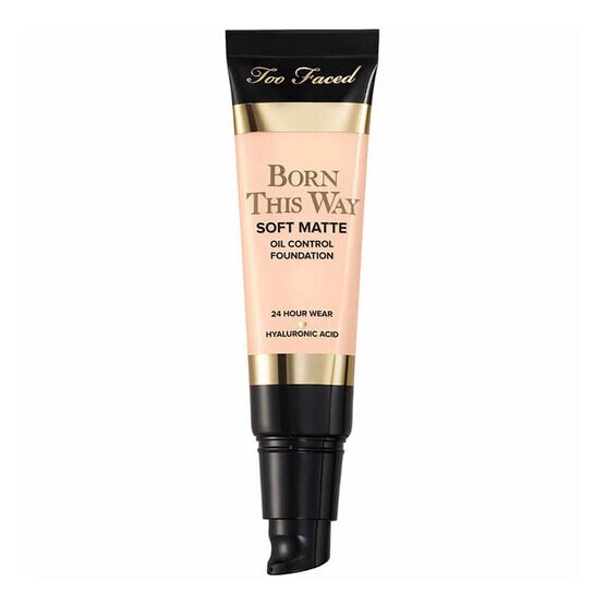 BORN THIS WAY BASE SOFT MATTE SNOW